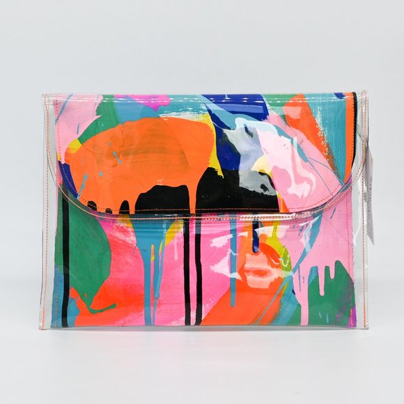Tiff Manuell Handbags - TIFF MANUELL Heart Stopper Abstract Painted Clutch